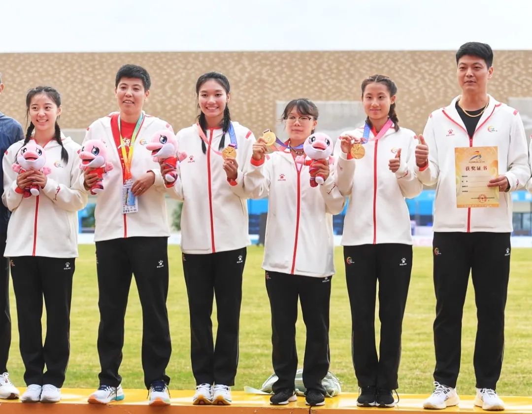 麦德里竞技逆转战胜,冲刺前列 麦德里竞技逆转战胜,冲刺前列