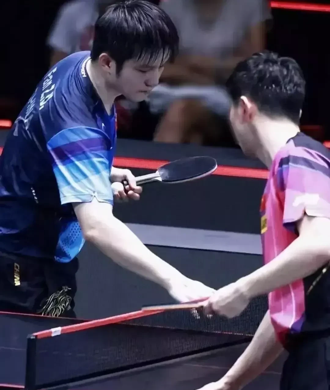 日本乒乓球队碾压法国乒乓球队,马龙统治全场的简单介绍 日本乒乓球队碾压法国乒乓球队,马龙统治全场的简单介绍