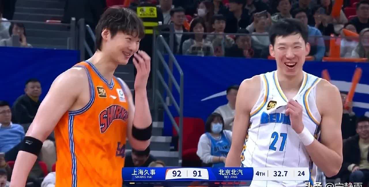 天津队逆转山东队，王哲林关键制胜